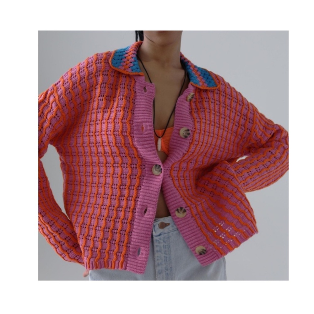 BDG Orange and pink sweater